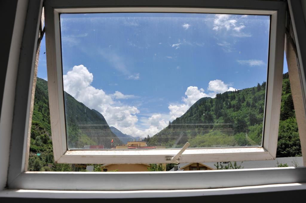 Jiuzhaigou Jinzhulinka Resort Hotel Цзючжайґоу Номер фото