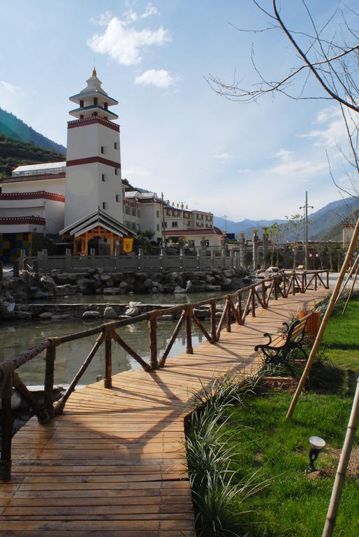 Jiuzhaigou Jinzhulinka Resort Hotel Цзючжайґоу Екстер'єр фото
